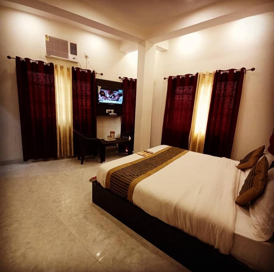 Hotel Banke Bihari Haridwar Exterior photo